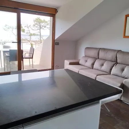 Piso En A Lanzada 公寓