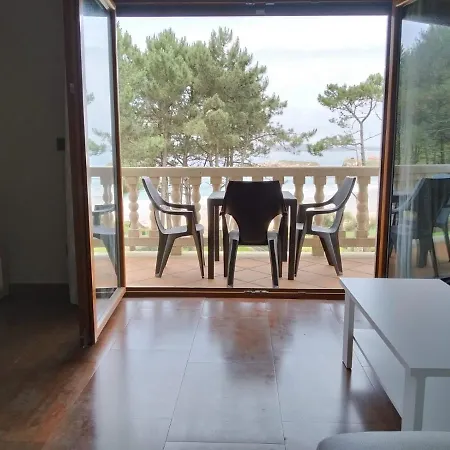 Piso En A Lanzada 公寓